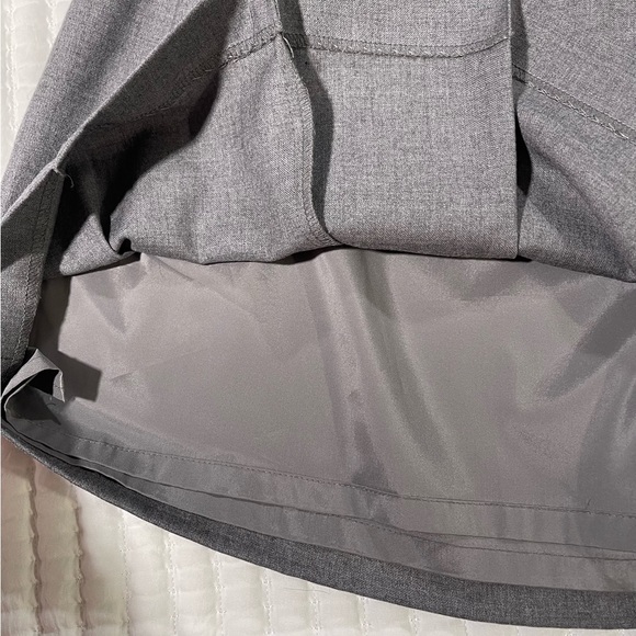 Banana Republic Front Pleated Skirt 6 - Picture 3 of 6